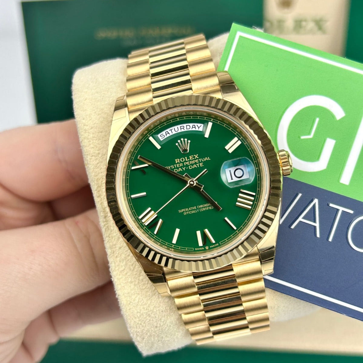 Rolex Day-Date Yellow Gold Green Dial  Quartz D D G V