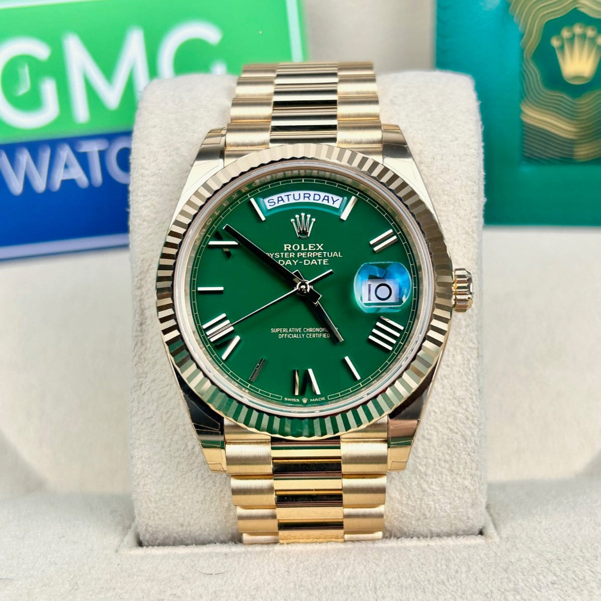Rolex Day-Date Yellow Gold Green Dial  Quartz D D G V