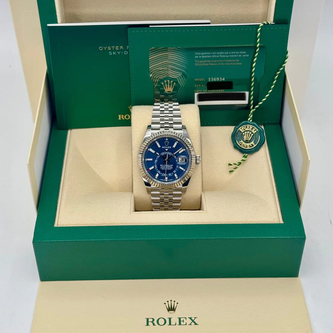 Rolex Sky Dweller Bleu Quartz
