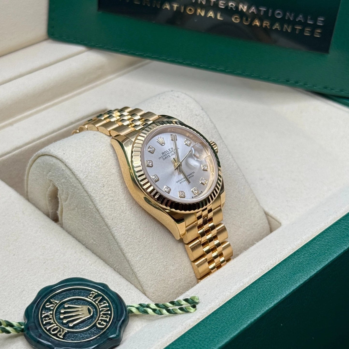 Rolex Femme-Datejust Silver Diamond Yellow Gold Quartz