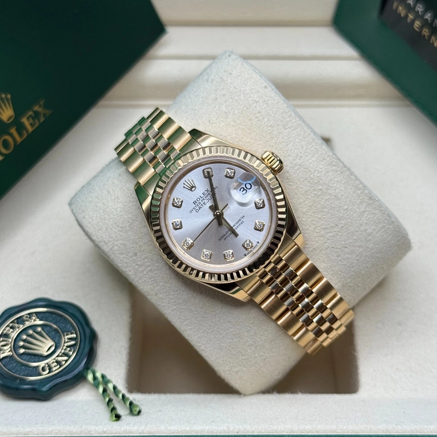 Rolex Femme-Datejust Silver Diamond Yellow Gold Quartz